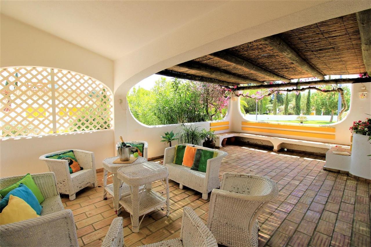 Vilamoura Concept Villa With Pool By Homing Bagian luar foto